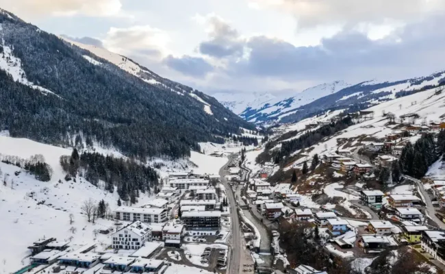 How Professional Travel Agents in Manali Simplify Your Travel Experience
